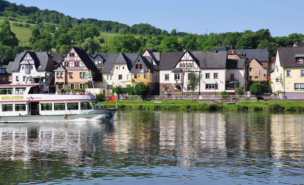 Mosel-Landhaus Am Moselufer B&B Briedern Экстерьер фото