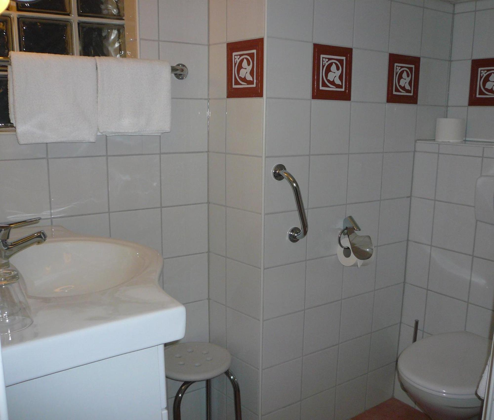 Mosel-Landhaus Am Moselufer B&B Briedern Экстерьер фото