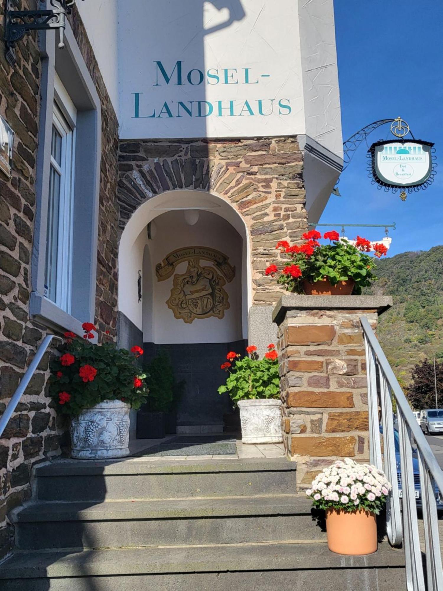 Mosel-Landhaus Am Moselufer B&B Briedern Экстерьер фото