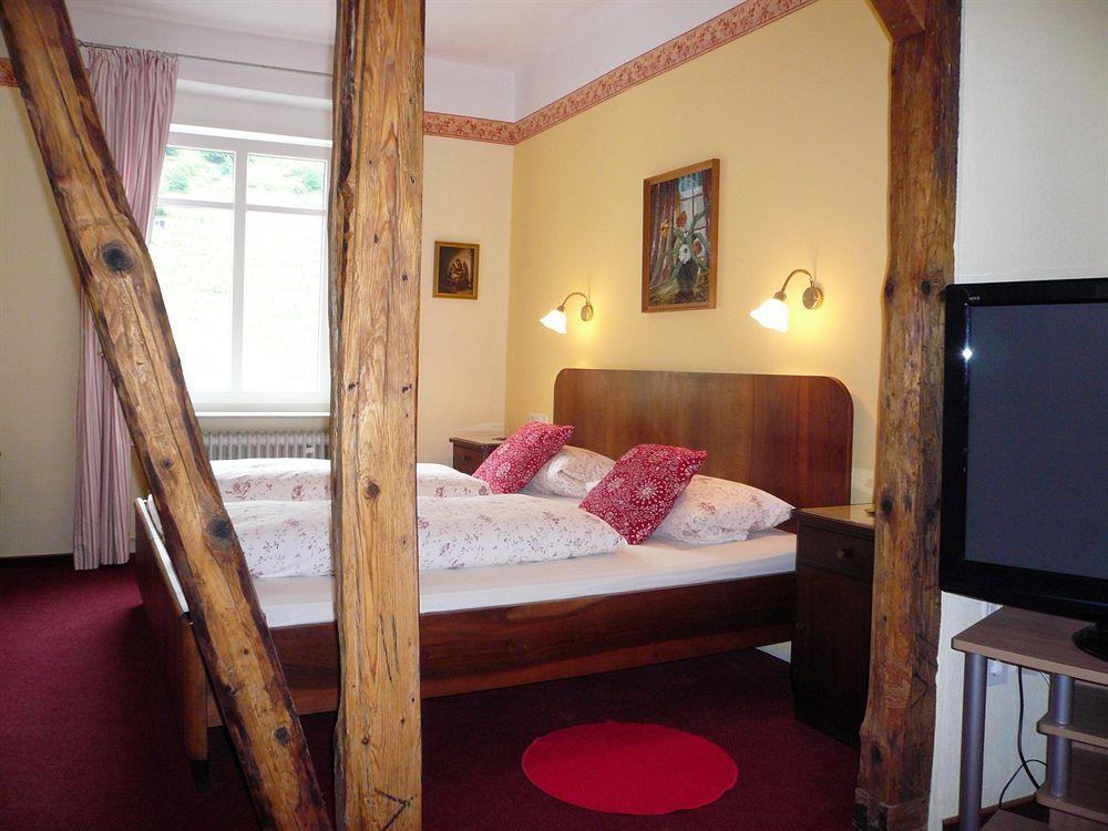 Mosel-Landhaus Am Moselufer B&B Briedern Экстерьер фото