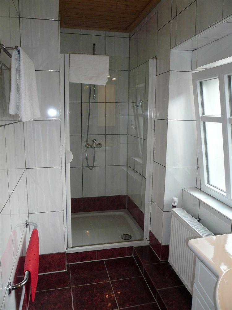 Mosel-Landhaus Am Moselufer B&B Briedern Экстерьер фото